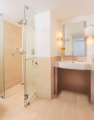 Imagen de la habitación del Hotel Radisson Blu Kochi. Foto 16