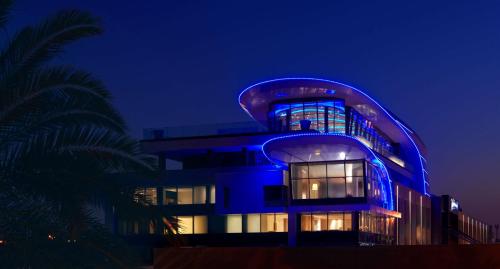 Imagen general del Hotel Radisson Blu , Kuwait. Foto 4