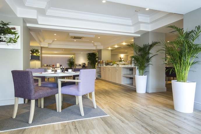 Imagen del bar/restaurante del Hotel Radisson Blu Le Vendome. Foto 3