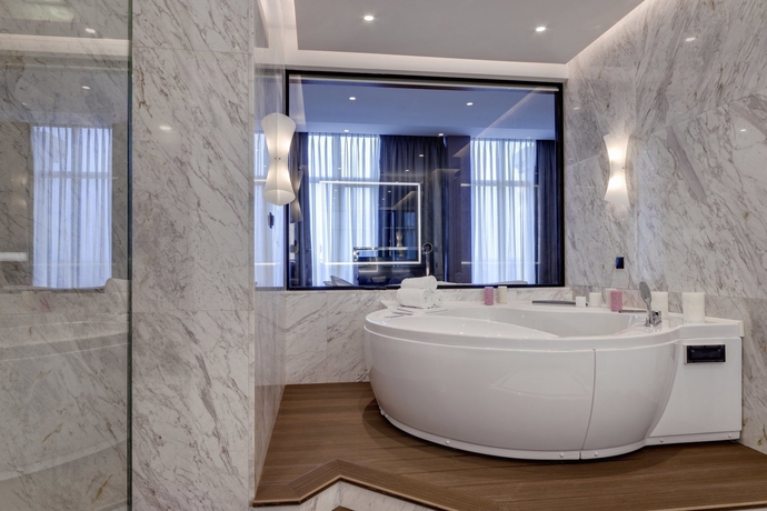 Imagen de la habitación del Hotel Radisson Blu Leogrand. Foto 6