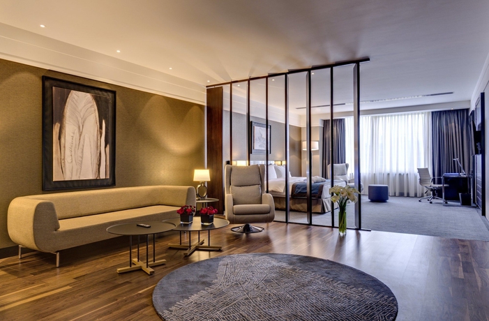 Imagen de la habitación del Hotel Radisson Blu Leogrand. Foto 10