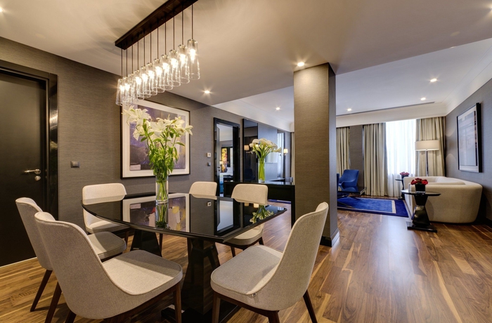 Imagen de la habitación del Hotel Radisson Blu Leogrand. Foto 11