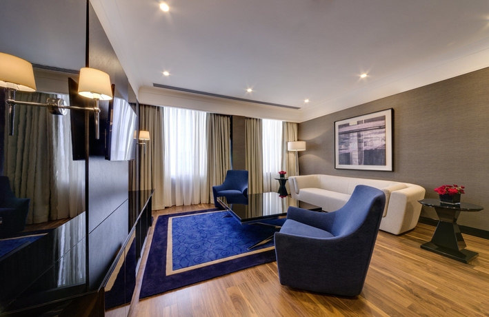 Imagen de la habitación del Hotel Radisson Blu Leogrand. Foto 12