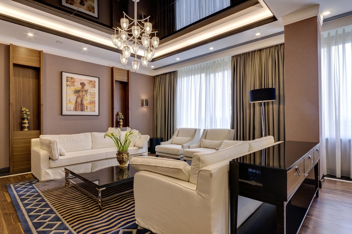 Imagen de la habitación del Hotel Radisson Blu Leogrand. Foto 15