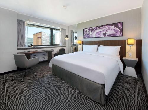 Imagen de la habitación del Hotel Radisson Blu Lietuva. Foto 11