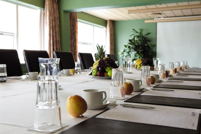 Imagen de los interiores del Hotel Radisson Blu Limfjord Aalborg. Foto 5