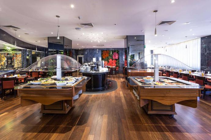 Imagen del bar/restaurante del Hotel Radisson Blu Lisboa. Foto 4