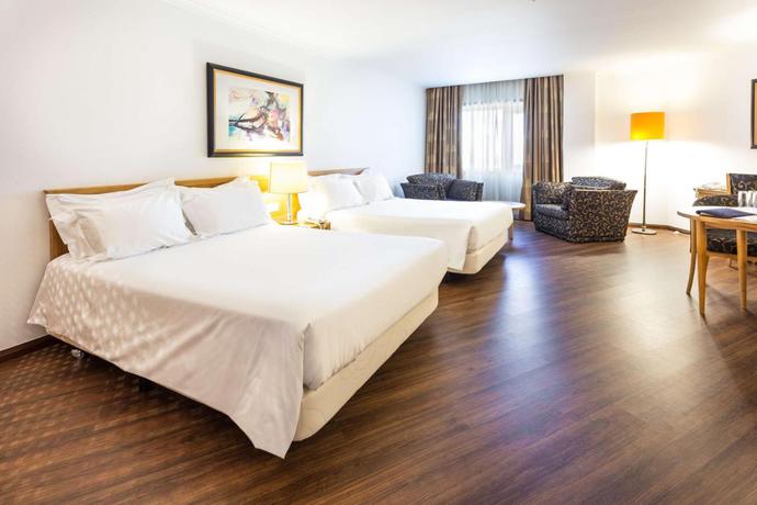 Imagen de la habitación del Hotel Radisson Blu Lisboa. Foto 10