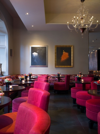 Imagen del bar/restaurante del Hotel Radisson Blu , London Bloomsbury. Foto 3