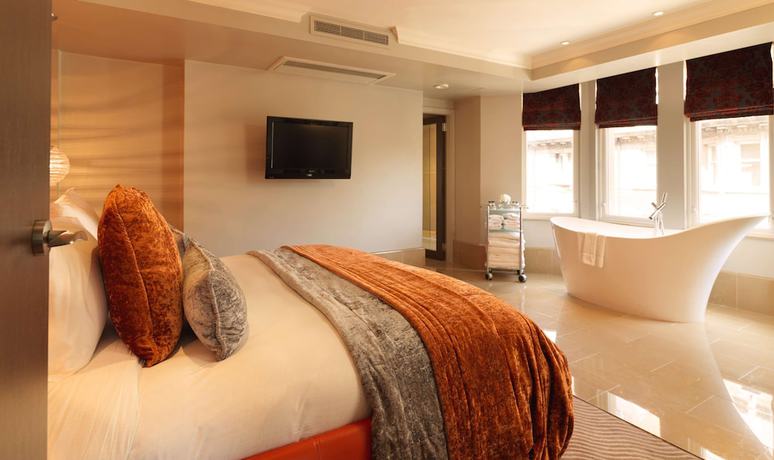 Imagen de la habitación del Hotel Radisson Blu , London Bloomsbury. Foto 7