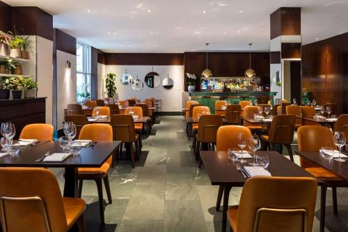 Imagen del bar/restaurante del Hotel Radisson Blu , London Marble Arch (formerly Sussex). Foto 8