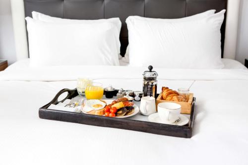 Imagen de la habitación del Hotel Radisson Blu , London South Kensington. Foto 15