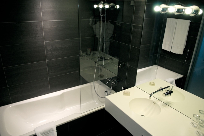 Imagen de la habitación del Hotel Radisson Blu , Lucerne. Foto 9