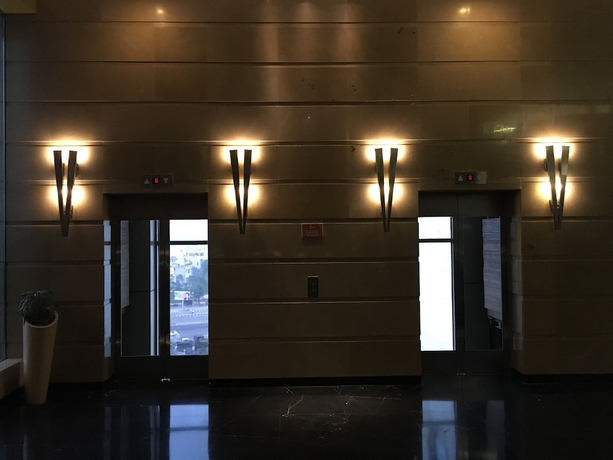 Imagen de los interiores del Hotel Radisson Blu Ludhiana. Foto 12