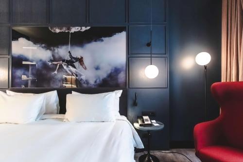 Imagen de la habitación del Hotel Radisson Blu Madrid Prado. Foto 16