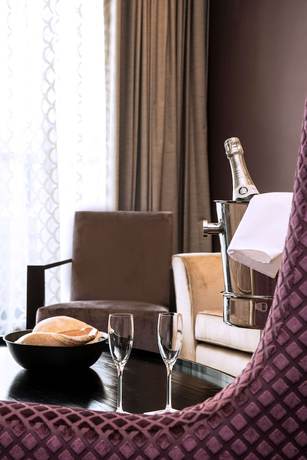 Imagen de la habitación del Hotel Radisson Blu Mammy Yoko , Freetown. Foto 13