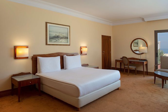 Imagen de la habitación del Hotel Radisson Blu Martinez , Beirut. Foto 9