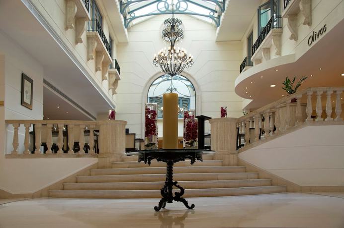 Imagen de los interiores del Hotel Radisson Blu Martinez , Beirut. Foto 20