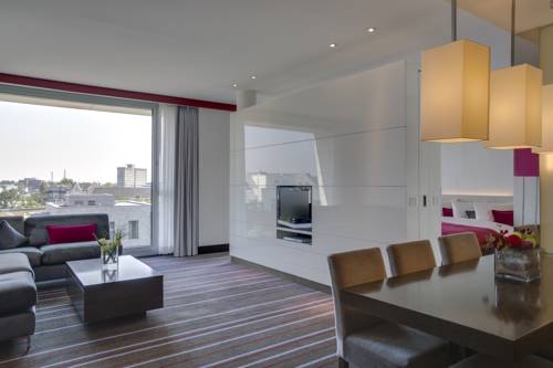 Imagen de la habitación del Hotel Radisson Blu Media Harbour , Düsseldorf. Foto 6