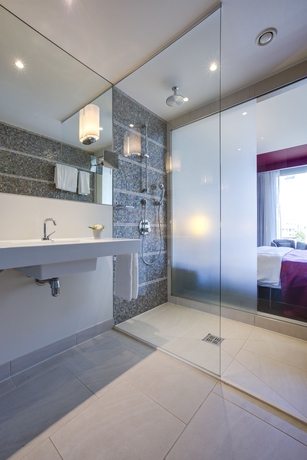 Imagen de la habitación del Hotel Radisson Blu Media Harbour , Düsseldorf. Foto 10