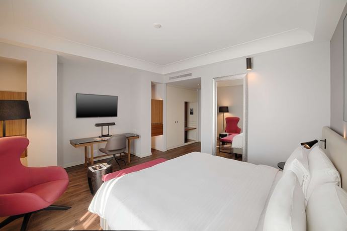 Imagen de la habitación del Hotel Radisson Blu Milan. Foto 9