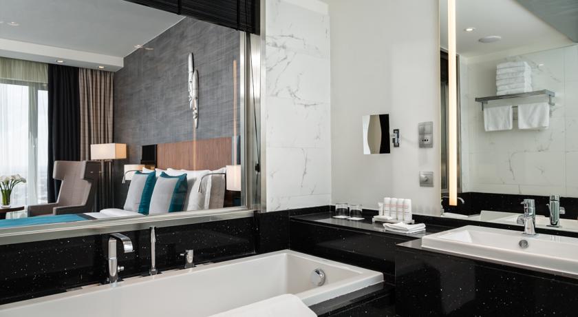 Imagen de la habitación del Hotel Radisson Blu Nairobi Upper Hill. Foto 12