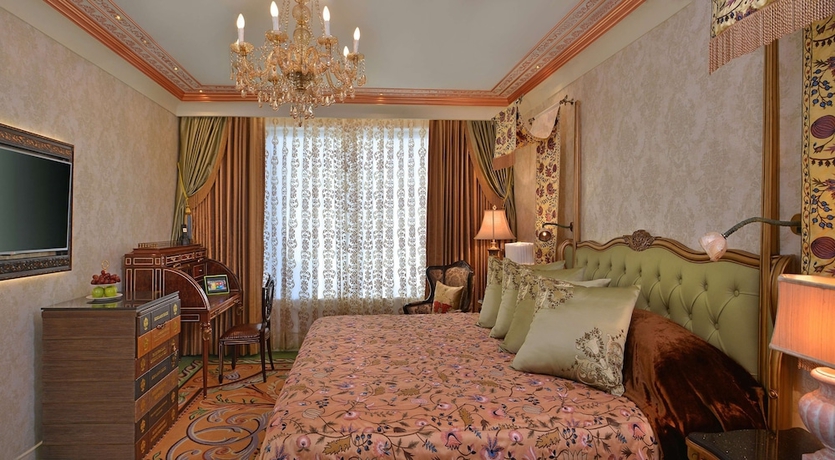 Imagen de la habitación del Hotel Radisson Blu Noida. Foto 5