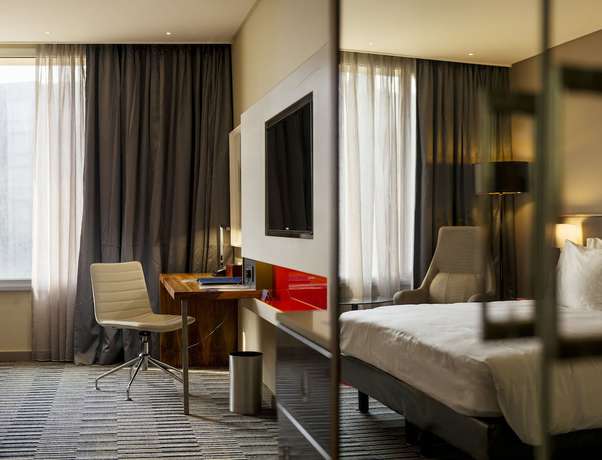 Imagen de la habitación del Hotel Radisson Blu Okoume Palace, Libreville. Foto 4