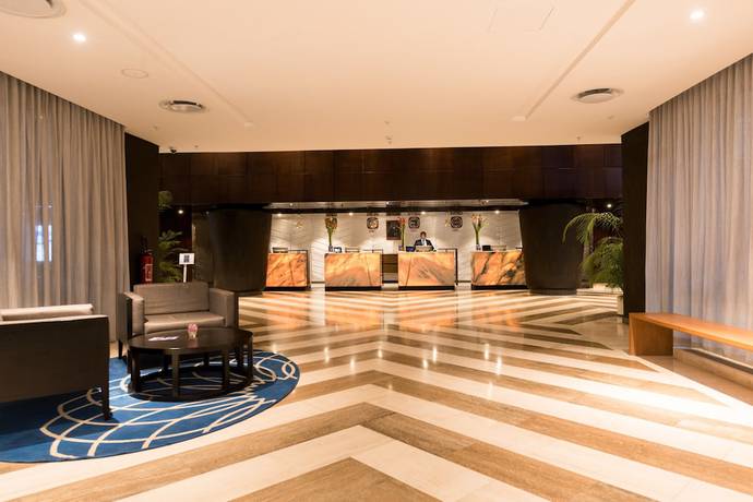 Imagen de los interiores del Hotel Radisson Blu Okoume Palace, Libreville. Foto 12
