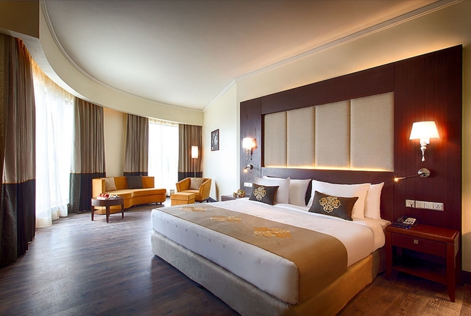 Imagen de la habitación del Hotel Radisson Blu Plaza Mysore. Foto 11