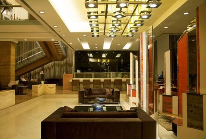 Imagen de los interiores del Hotel Radisson Blu Pune Kharadi. Foto 18