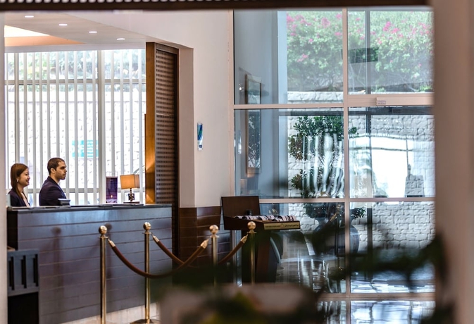 Imagen de los interiores del Hotel Radisson Blu Resort, Fujairah. Foto 19