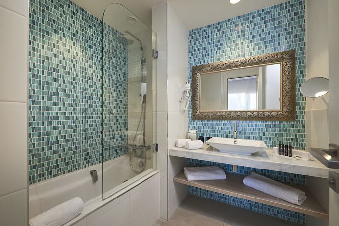 Imagen de la habitación del Hotel Radisson Blu Resort, Saidia Garden. Foto 10