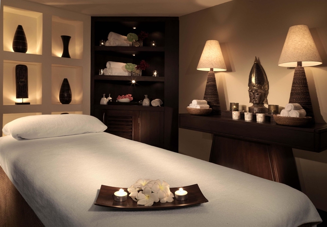 Imagen de los interiores del Hotel Radisson Blu Resort, Sharjah. Foto 11