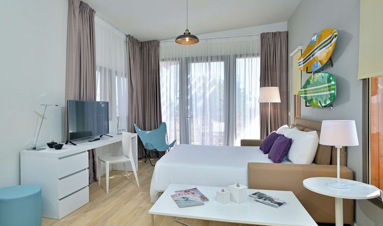 Imagen de la habitación del Hotel Radisson Blu Resort Taghazout Bay Surf Village. Foto 7