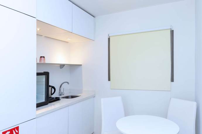 Imagen de la habitación del Hotel Radisson Blu Resort Taghazout Bay Surf Village. Foto 14