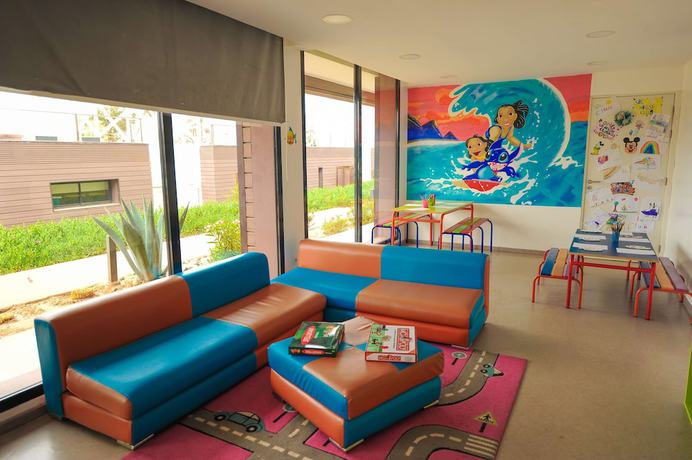 Imagen de los interiores del Hotel Radisson Blu Resort Taghazout Bay Surf Village. Foto 18