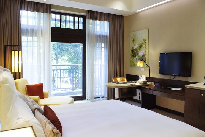 Imagen de la habitación del Hotel Radisson Blu Resort Wetland Park Wuxi. Foto 10
