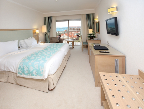 Imagen de la habitación del Hotel Radisson Blu Resort and Spa, Cesme. Foto 7