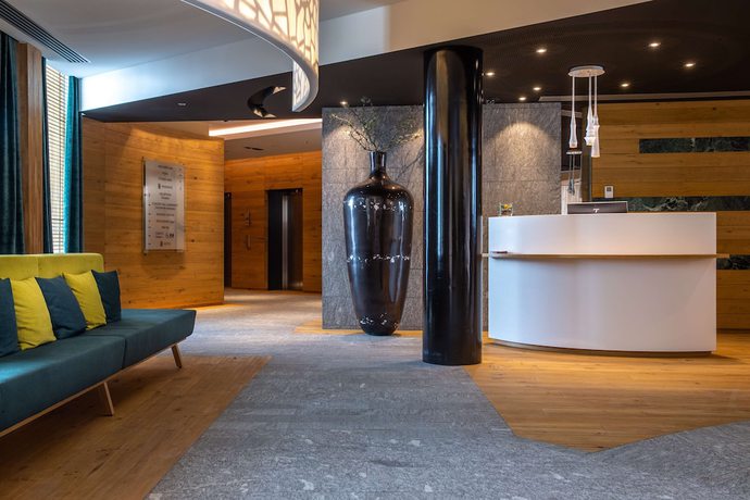 Imagen de los interiores del Hotel Radisson Blu Reussen, Andermatt. Foto 19