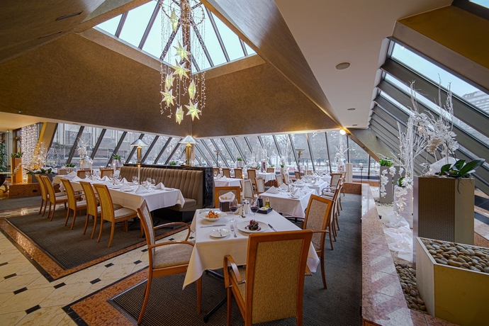 Imagen del bar/restaurante del Hotel Radisson Blu Ridzene. Foto 5