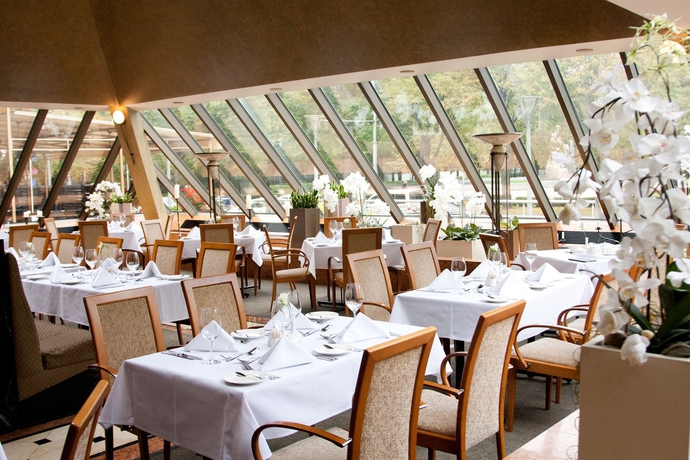 Imagen del bar/restaurante del Hotel Radisson Blu Ridzene. Foto 6