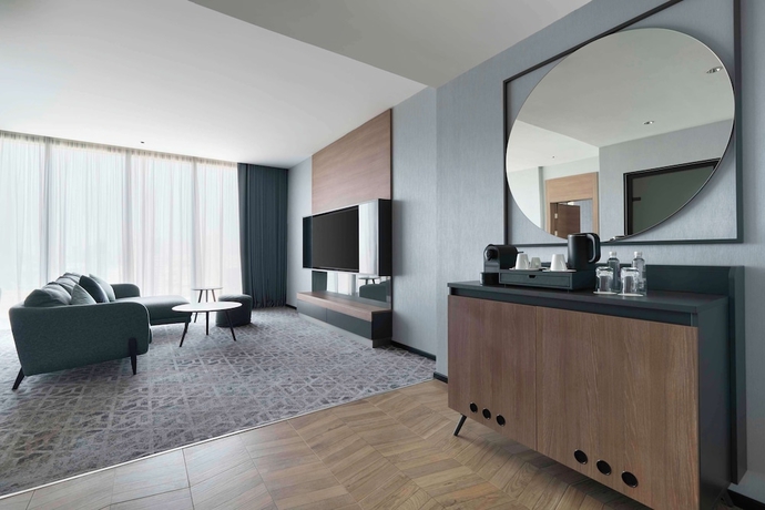 Imagen de la habitación del Hotel Radisson Blu, Riyadh Al Sahafa. Foto 11