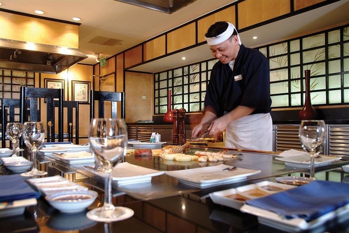 Imagen del bar/restaurante del Hotel Radisson Blu Riyadh. Foto 4