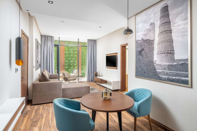 Imagen de la habitación del Hotel Radisson Blu Riyadh Qurtuba. Foto 7