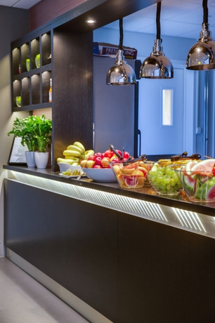 Imagen del bar/restaurante del Hotel Radisson Blu Royal Garden. Foto 5