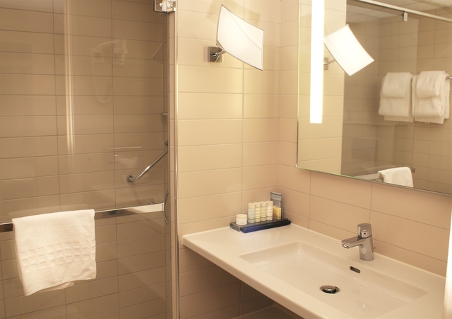 Imagen de la habitación del Hotel Radisson Blu Royal Garden. Foto 10