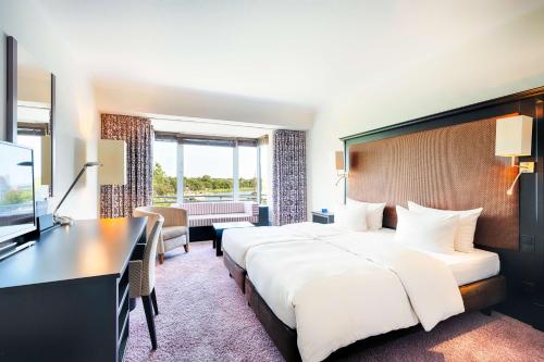 Imagen de la habitación del Hotel Radisson Blu Senator. Foto 14