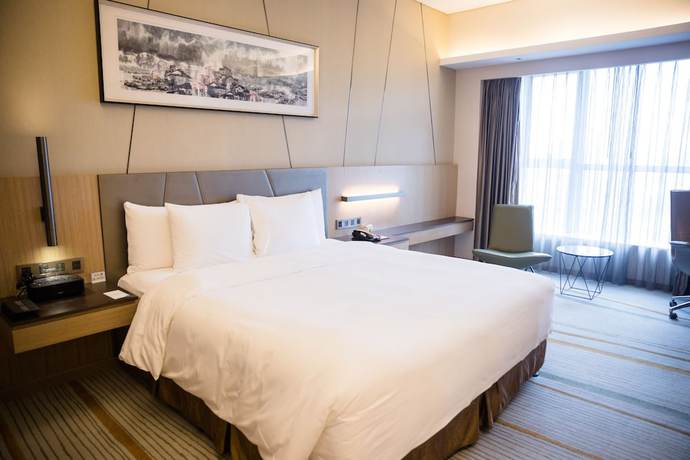 Imagen de la habitación del Hotel Radisson Blu Shanghai Pudong Jinqiao. Foto 5