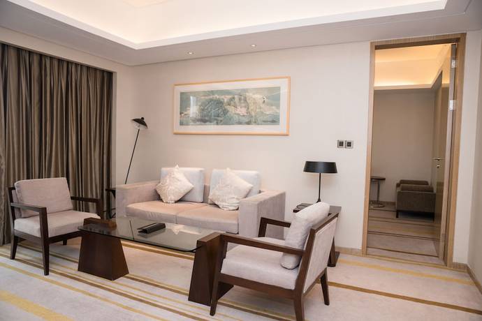 Imagen de la habitación del Hotel Radisson Blu Shanghai Pudong Jinqiao. Foto 12